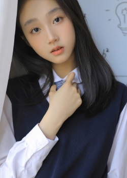 好看的高清校花美女手机壁纸图片