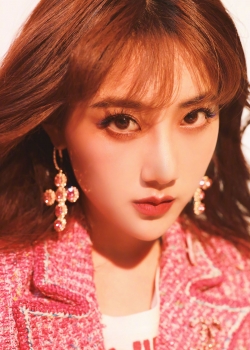 李艺彤粉色系高清手机壁纸图片