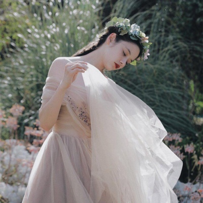 白灏宇:微信头像/女生/唯美/熬过去就会发现 其实真的没什么