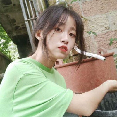 乔姒  绿色治愈系小清新女头