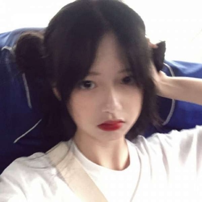 微信女生头像   爱是久处不厌.☄️