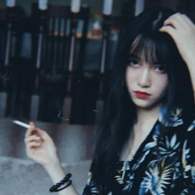 女生微信头像个性霸气 比你女朋友优秀