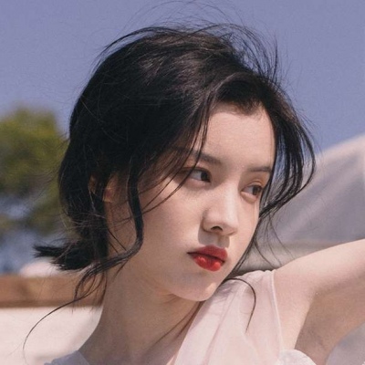 溺毙:唯美简单干净清新风优质女头.想成为你众所周知的喜欢