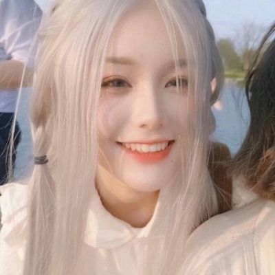 封面很吸引人/请再努力一下，为了你想见的人，想做的事，想成为的自己.