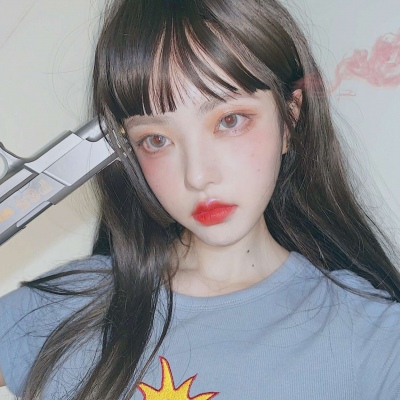 自截自调女头：你说的爱，我从没体会过