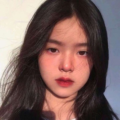 允言/精选女/认识的人放眼里 重要的人放心里.