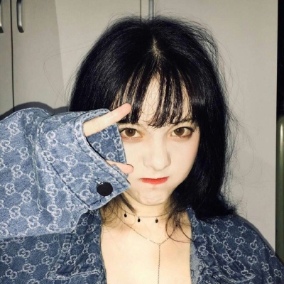 林知晚  微信复古暗色系霸气女头