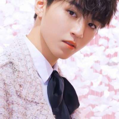 柒柚〈谁家的王俊凯？〉