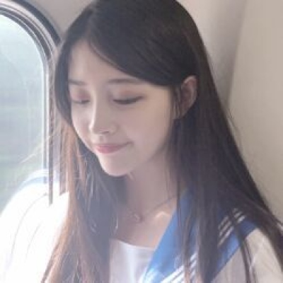 冷澈:可爱校园风小清新闺密头像