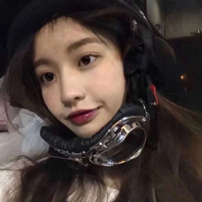 气质淡雅的微信女生头像