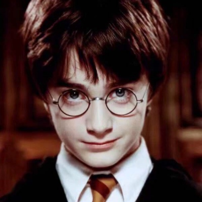 我也是一个想去霍格沃兹的女孩子鸭。☪︎