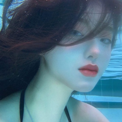 林之煜. 女头/微博.auntsteph.