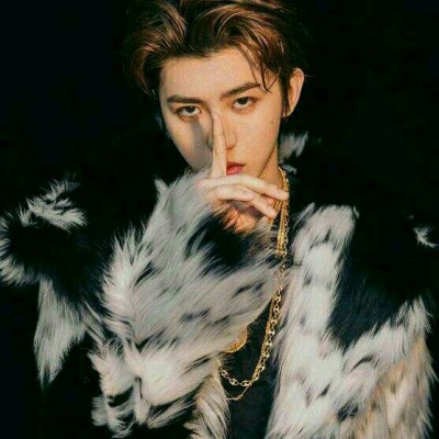 玖甜：沉迷于蔡徐坤，日渐消瘦?