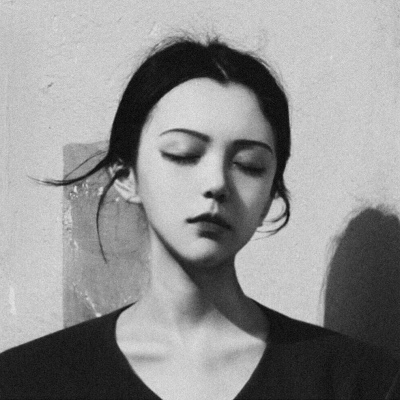 念七 黑白女生精致头像