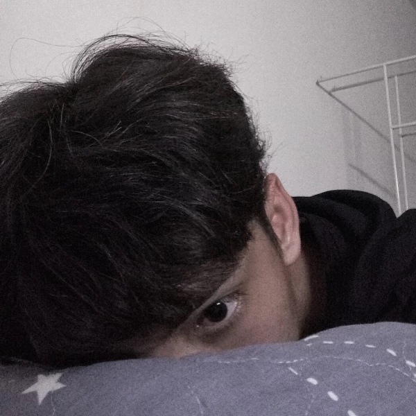 千鹤/半露脸男头/心若不动，风又奈何