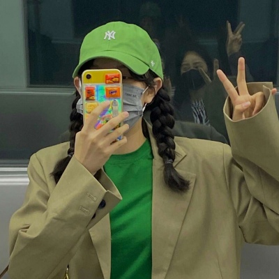 苏瓷:甜美系成熟女头（色彩 成熟 时尚 可是 个性）