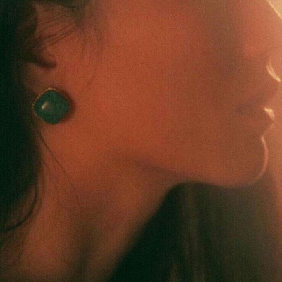 白灏宇:微信头像/女生/部位/唯美/如花美眷，也敌不过似水流年。