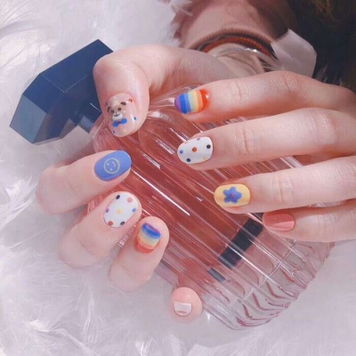 白灏宇:微信头像/泫雅风/美甲/少女心/