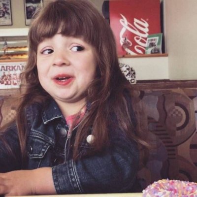 搞怪头像：生活好难我好累.