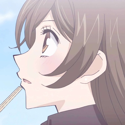 动漫女生头像  知识不能代替友谊 比起失去你 我宁愿做个白痴 易卿飒