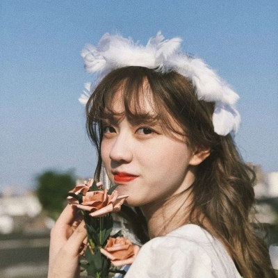 允言/小清新唯美意境女生头像    他看得见我但他眼里没有我