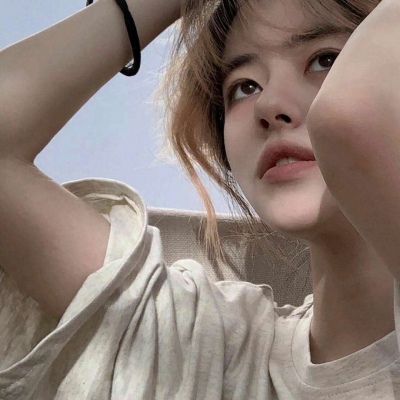 苏瓷:万网高冷女头（成熟 时尚 高冷 御姐）