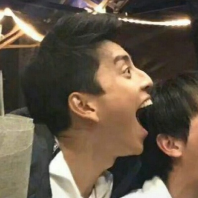 沈烟：沙雕团头