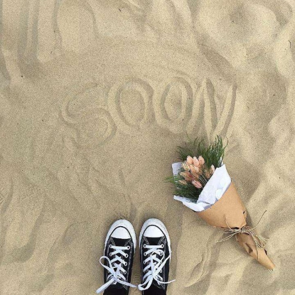 白色系/背景图/背景图 点赞清除你的霉运 ​​​