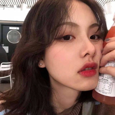 溺毙:原宿风简单气质真人女头.不是来者不拒 是选择性捕捞