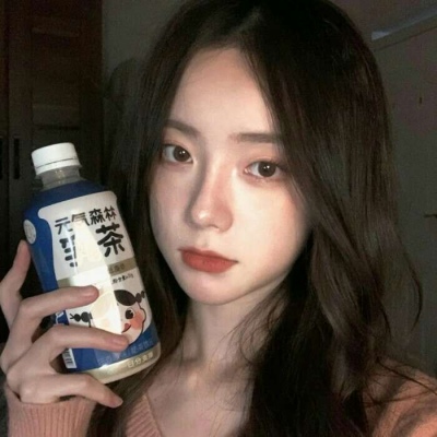 白灏宇:微信头像/女生/春天到了 冬天的不甘该通通放下了.