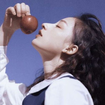 溺毙:唯美意境复古韵味优质女头.终有弱水替沧海 再把思念寄巫山