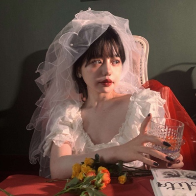 溺毙:唯美意境简单魅力女头.原来先生是万家灯火 为谁都亮着