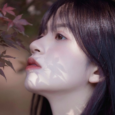 念七 校园风小清新森系养眼女生头像