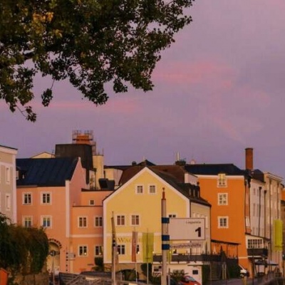 白灏宇:微信头像/唯美/风景/若命运不公，你还有一次机会，赢得掌声。