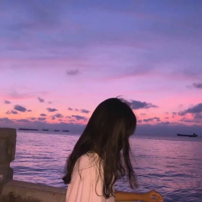 江奕/ins唯美成熟三人闺蜜头像/不要带情绪去做任何决定bk