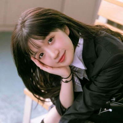 念七 小清新魅力女生校园风头像