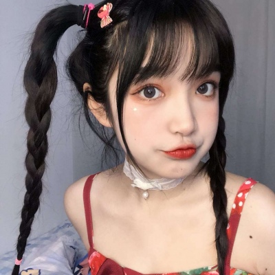 女头 任何人工智能都敌不过阁下这款天然呆