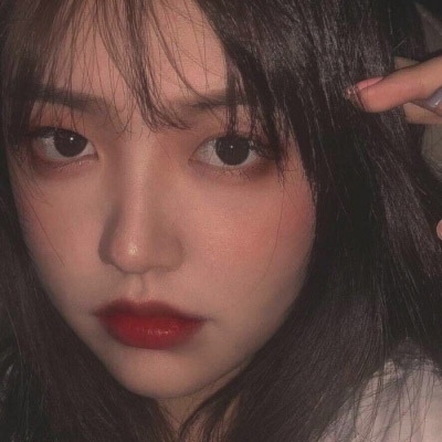 念七 近镜头女生精致细腻唯美气质头像