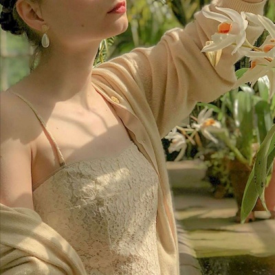 宋词/秀场/欧美部位/我在山海里 爱在河流里 你在云雾里