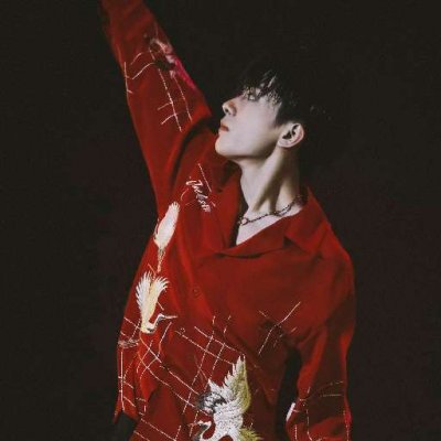 浅心：易烊千玺套图 一心一意 易烊千玺.