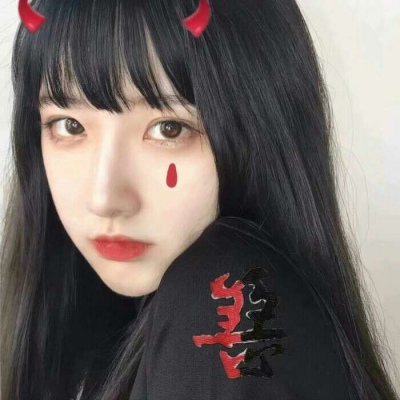 微信头像/女生/你于我而言，如山间清风，如古城暖阳