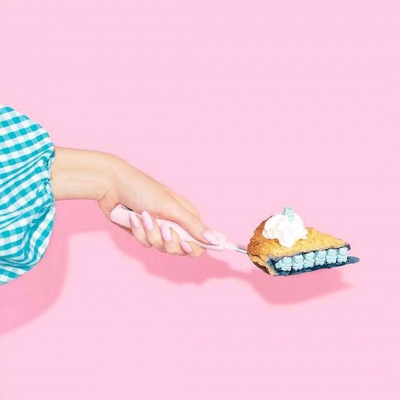 粉色系背景美图（唯美 部位 手 美食静物）