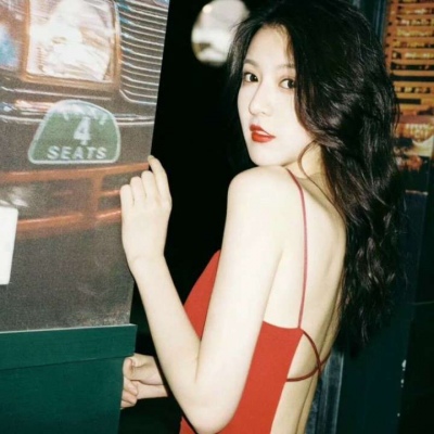 超唯美是港风女头/微信头像/ 我差点死在你有新欢的那个晚上.