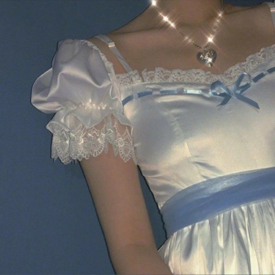 时尚女头/夏天恋爱 秋天私奔 如果你有空  来陪我过冬吧