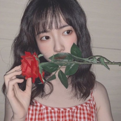 女生头像：只是在陈述事实而已.