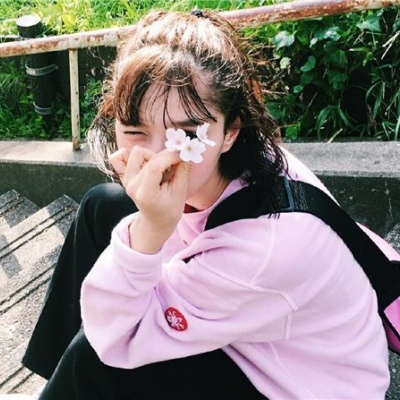 欧美麻豆群像女头  月牙儿