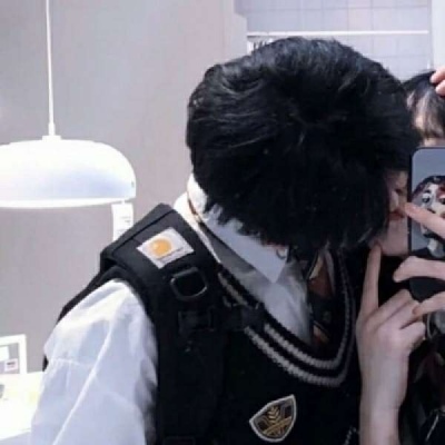 情侣头像爱了吗？求收藏???