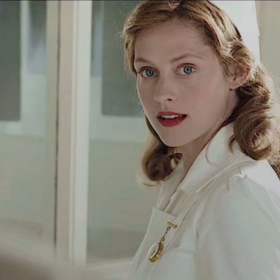 哪有什么一见倾心，一切都不过是命运的蓄谋已久；（私）（图自截）