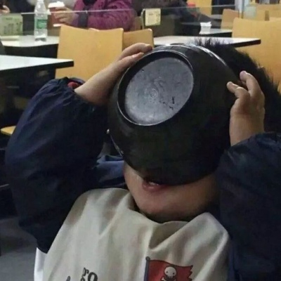 如辰：搞怪萌物萌娃情头/难逃月色