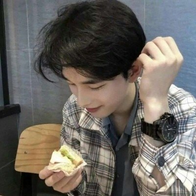 山河不足重，重在遇知己